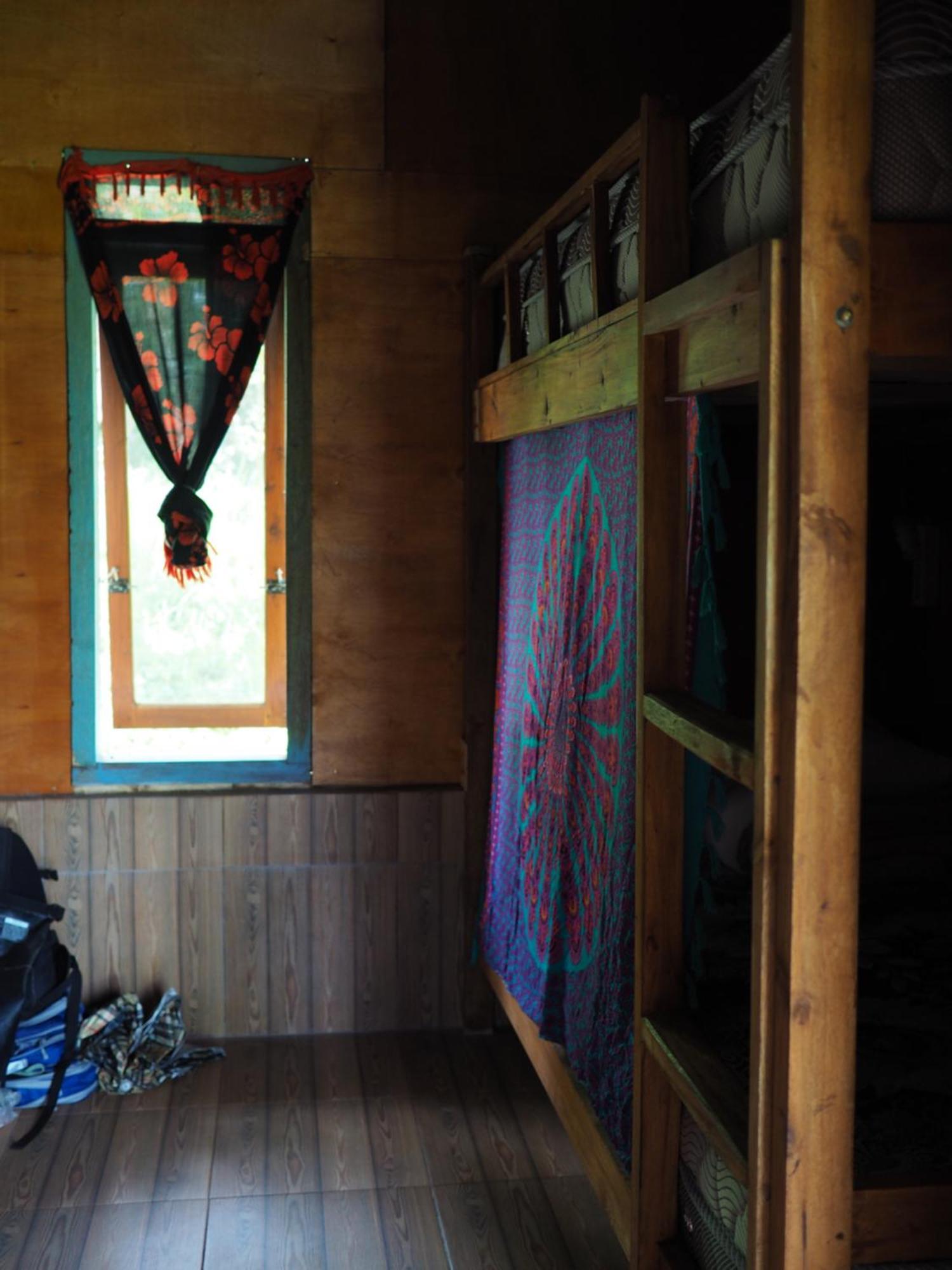 Tetebatu Hostel Room photo
